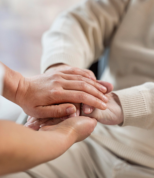 Vivofácil | Cuidado de personas mayores a domicilio