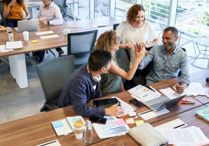 Bienestar laboral de empleados y empleadas Vivofácil